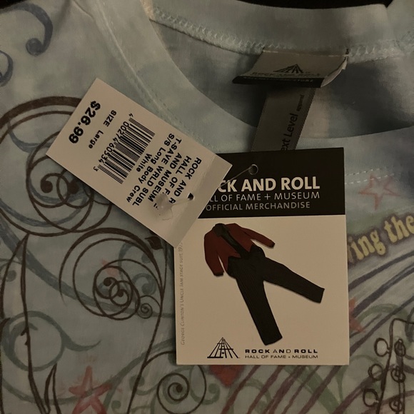 🎸 Official Rock and Roll Hall of Fame and Museum T-Shirt Large (Junior Sizing) - Picture 8 of 8